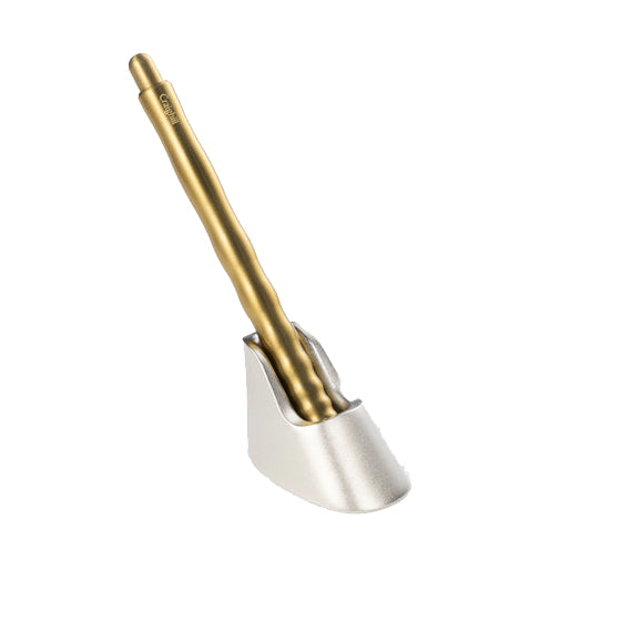 craighill pen holder with Kepler brass pen in it